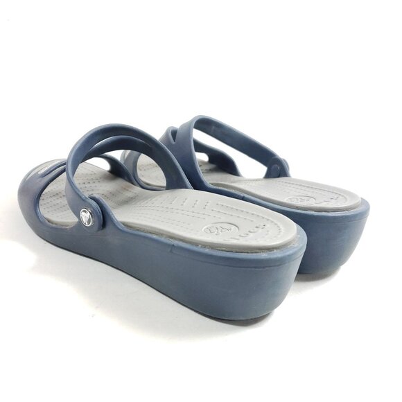 Womens Crocs Navy & Gray Wedge Sandals Size 10 Lightweight Slip-On - Picture 4 of 9